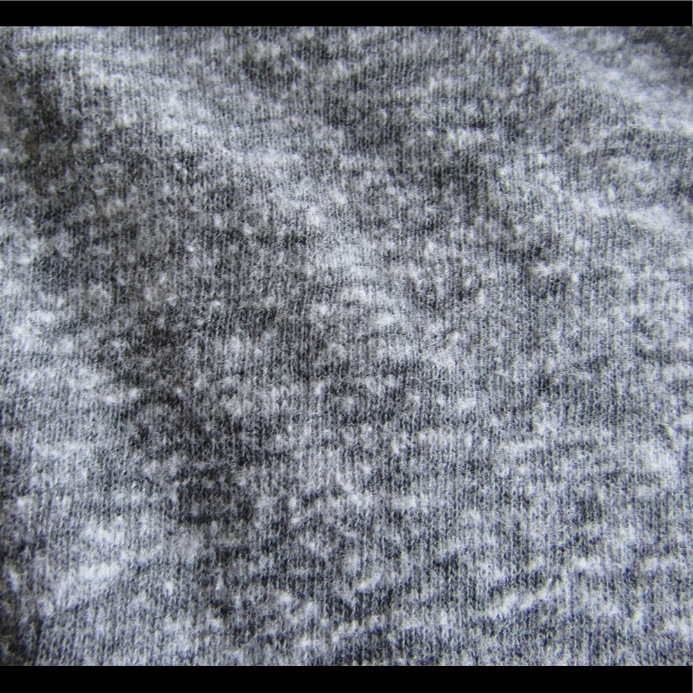 American Eagle Gray Super Soft Tee Shirt - Picture 3 of 5